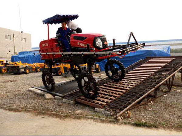 新型植保机械